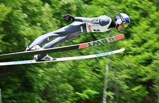 スキージャンプ選手